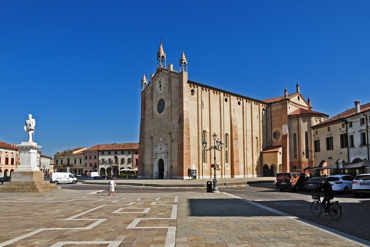 Inside Giotto’s Masterpiece: Padua Small-Group Tour with Scrovegni Chapel Entry photo 5