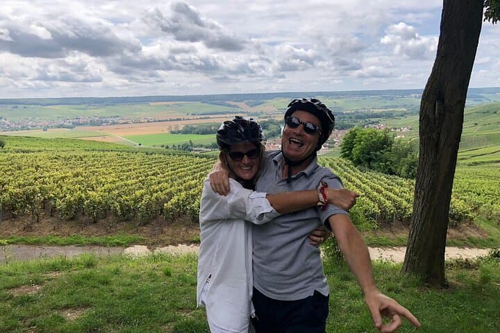 Epernay Full-Day Champagne E‑Bike Tour with Cellar Visit and Lunch photo 5