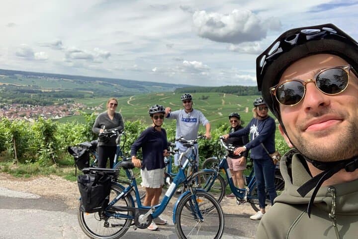 Full-Day Champagne E‑Bike Tour from Reims: Hautvillers, Cellars & Lunch photo 4