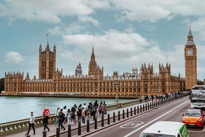 Ultimate London Walking Tour: 30 Iconic Sights with Blue Badge Guide photo 3
