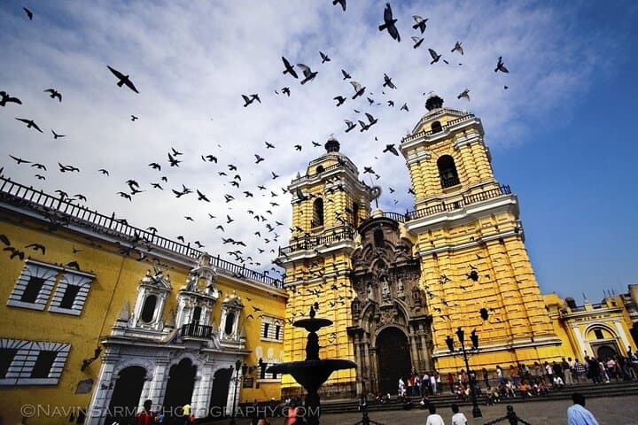 Old and Modern Lima: 3.5‑Hour Guided City Tour of Miraflores and the Historic Center photo 3