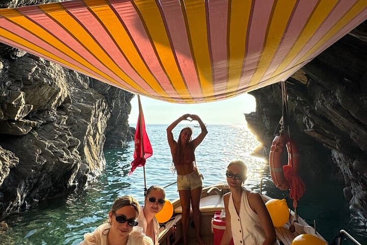 Private Sunset Boat Tour & Snorkel in Cinque Terre with Captain Jenny photo 5