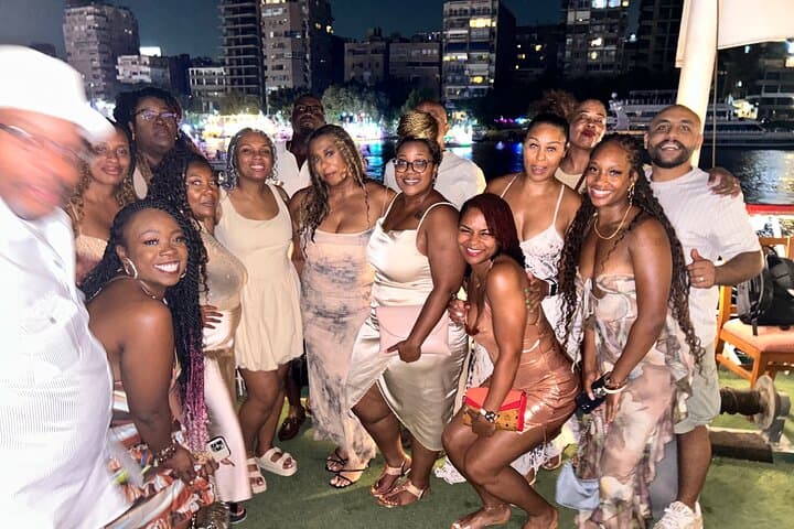 Nile Dinner Cruise in Cairo: VIP Sunset Cruise with Belly Dancer & Live Show photo 5