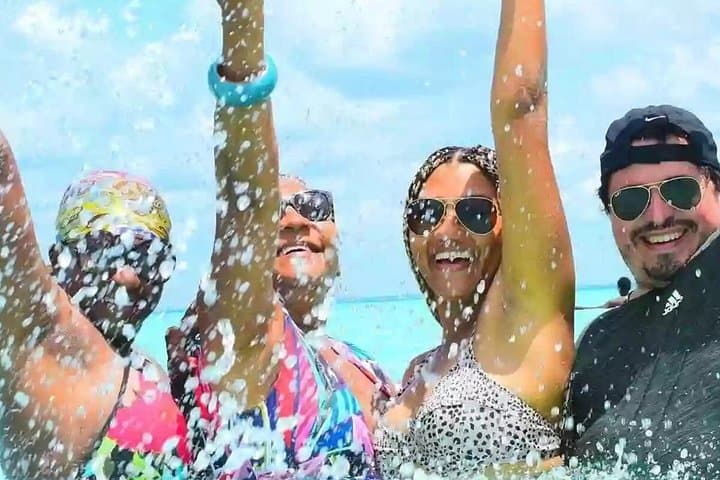Saona Island Full-Day from Punta Cana: Natural Pools, Snorkel & Beach Escape photo 3
