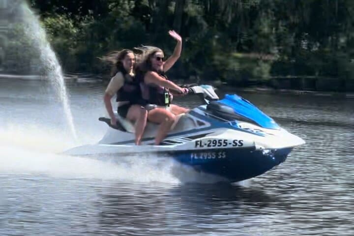 One-Hour Jet Ski Rental on Ortega River — Jacksonville WaveRunner Adventure photo 6