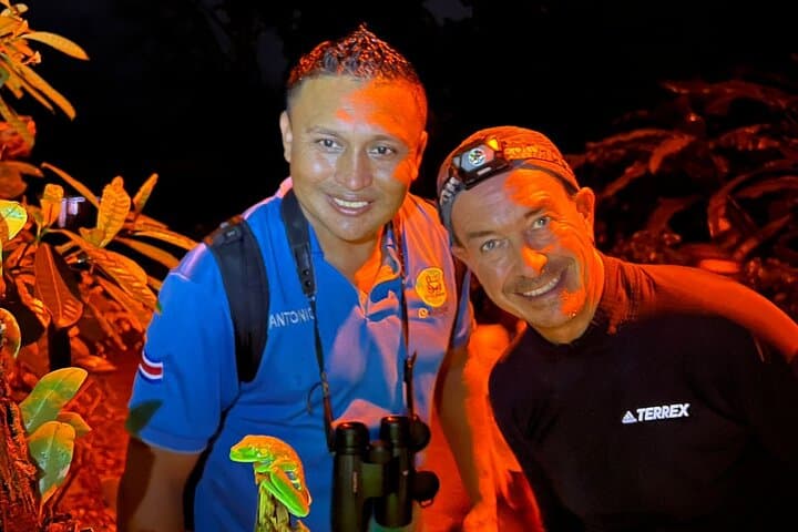 Night Wildlife Walk in Tortuguero: Guided Nocturnal Rainforest Adventure photo 2