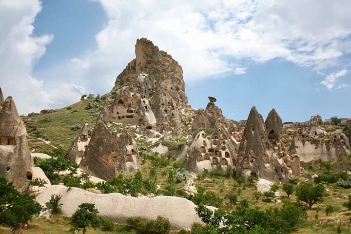 Private Red Tour of Cappadocia: Göreme Open-Air Museum, Uchisar & Love Valley photo 2