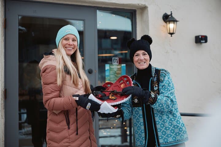 Leavenworth Snowshoe Tour — Riverfront Trails & Gluhwein Tasting photo 2
