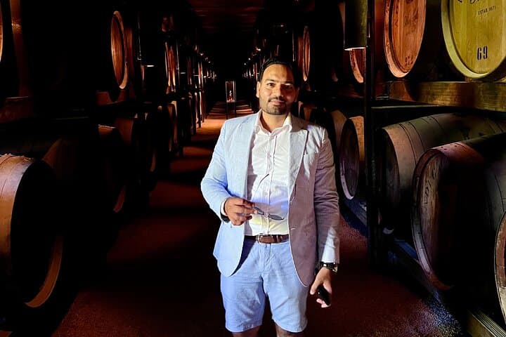Quinta da Aveleda Garden & Vinho Verde Tasting — Porto Day Trip photo 2