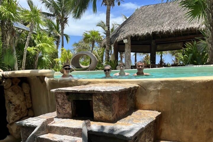 Private VW Beetle Tour: Swim with Turtles and Tulum Ruins Day Trip photo 5