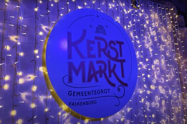 Paris to Valkenburg Cave Christmas Market Daytrip — Underground Holiday Market from Paris photo 3