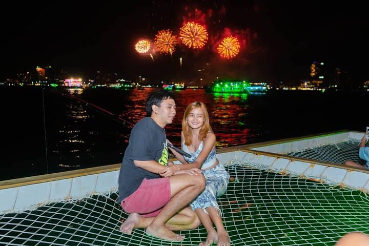 Night Squid Fishing & Floating Café Experience from Pattaya photo 3