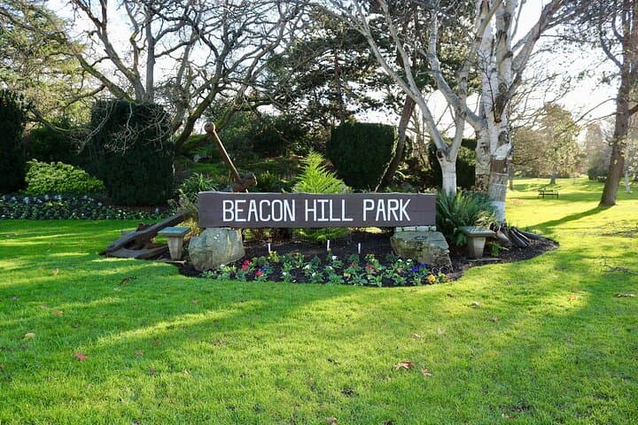 Private Victoria Pre- and Post-Cruise Sightseeing Tour — Inner Harbour, Gardens & Historic Sites photo 2