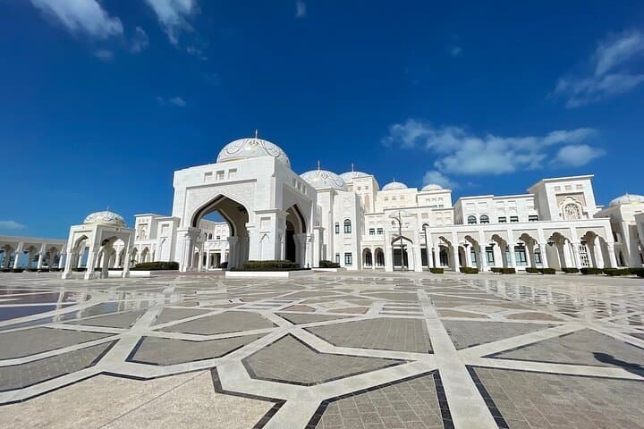 Abu Dhabi Full-Day Private Car Tour from Dubai: Grand Mosque, Emirates Palace & Cultural Highlights photo 2