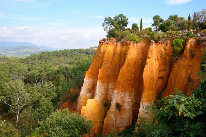 Private Luberon Day Tour: Gordes, Roussillon, Sénanque & Bonnieux photo 4