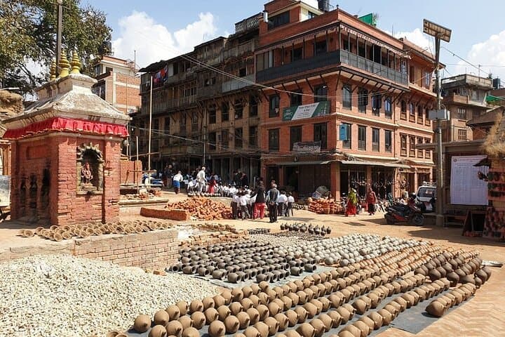 Bhaktapur Durbar Square and Pottery Class: Guided Cultural Tour from Kathmandu