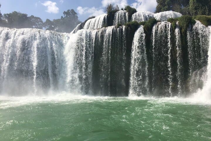 Ban Gioc Waterfall and Ba Be Lake 3-Day Adventure from Hanoi photo 2