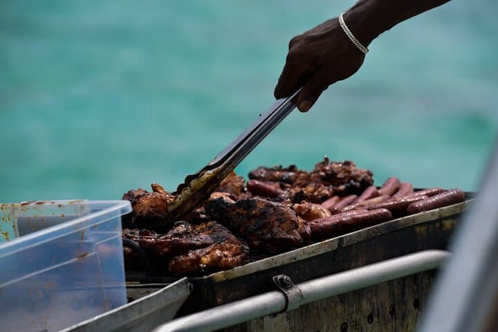 Mauritius Dolphin Swim and Whale-Watching Day Trip from West Coast photo 4