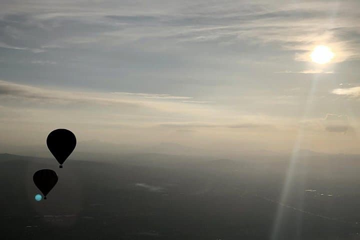 Sunrise Hot Air Balloon Over Teotihuacan: Pyramid Flight + Private Archaeological Visit photo 5