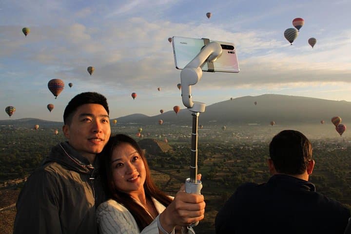Sunrise Hot Air Balloon Over Teotihuacan: Pyramid Flight + Private Archaeological Visit