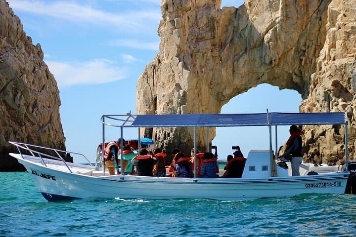 Glass-Bottom Boat to El Arco: Shared Tour in Cabo San Lucas photo 3