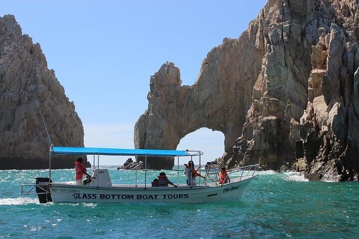 Glass-Bottom Boat to El Arco: Shared Tour in Cabo San Lucas photo 4