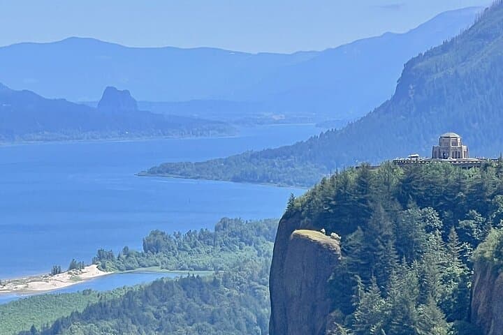 Private Tour of Multnomah Falls and Columbia Gorge — Guided Half-Day from Portland photo 2