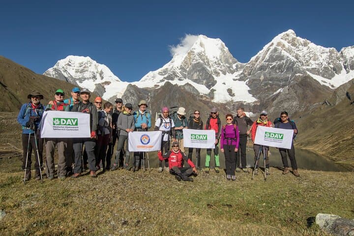 Cordillera Huayhuash Classic Trek: 8-Day High-Altitude Circuit photo 2