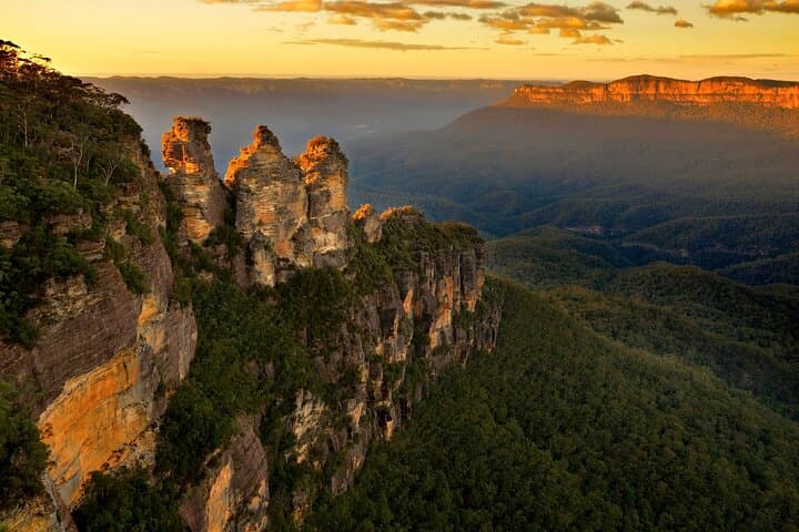 Blue Mountains Wild Kangaroos & Sunset Wilderness Tour photo 2