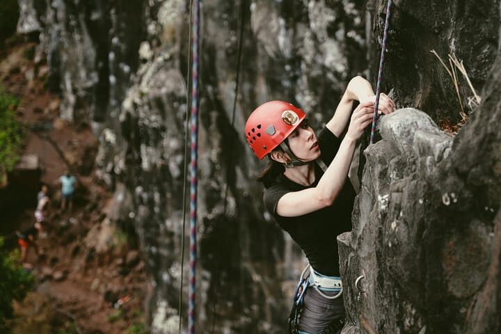 Climb Oahu’s Makapuʻu Cliffs: Semi-Private Rock Climbing with Ocean Views photo 5