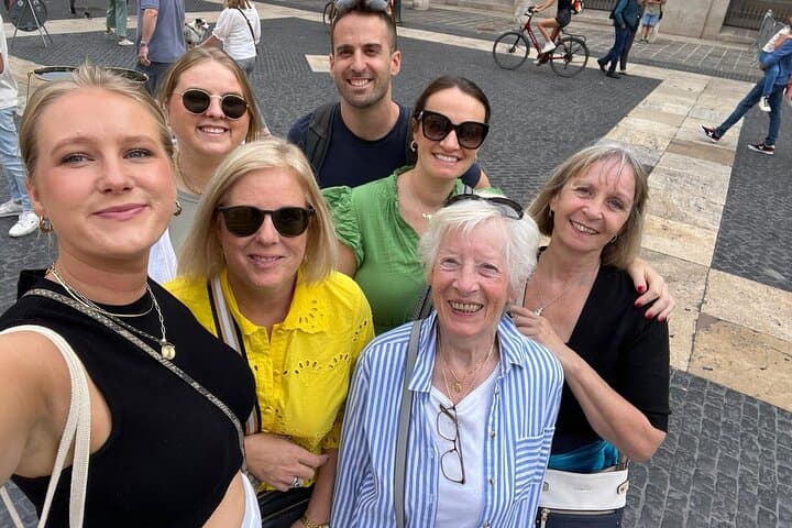 Gaudí's Modernist Legacy: Small-Group Walking Tour in Barcelona photo 6