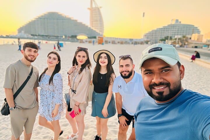 Full-Day Private Dubai Sightseeing Tour: Museum of the Future to Dubai Marina