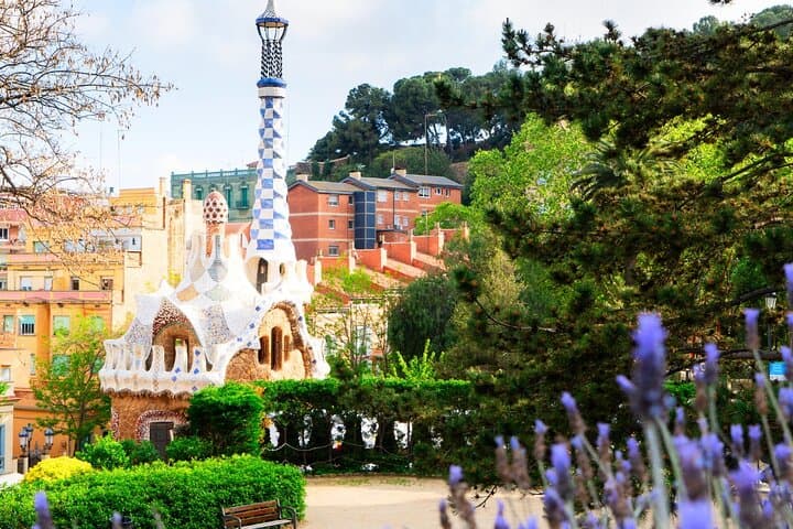 Skip-the-Line Park Güell Guided Tour — Explore Gaudí's Mosaic Park photo 6