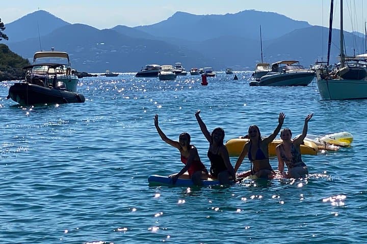 Private Cannes Boat Tour to Lérins Islands: Swim, Snorkel & SUP photo 4