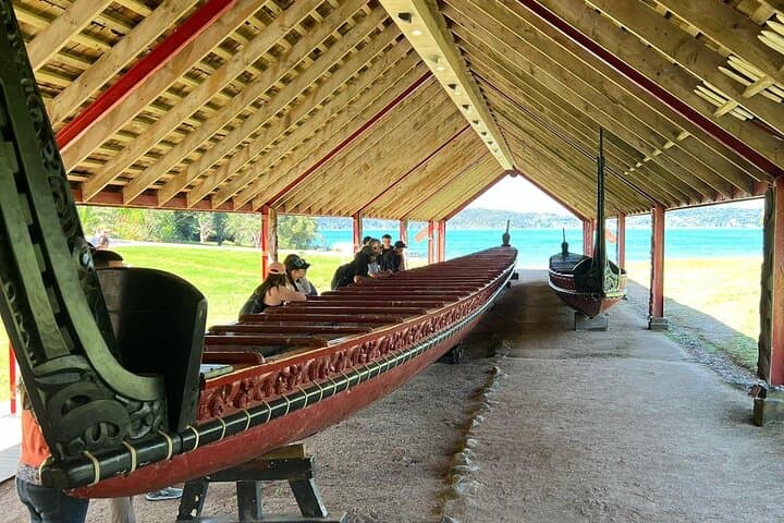 Bay of Islands 2-Day Cruise & Small-Group Tour from Auckland photo 5
