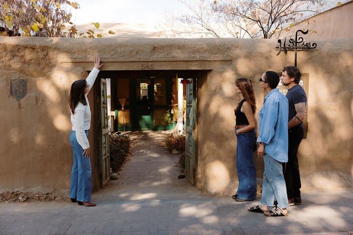 Santa Fe Canyon Road Art & History Walking Tour — 2-Hour Guided Gallery Stroll photo 4