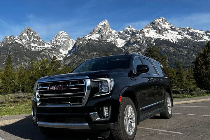 Private Transfer Between Jackson Hole Airport and Jackson/Teton Village photo 5