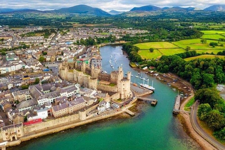 Semi-Private Holyhead to Caernarfon & Conwy Day Tour — Castles, Coastal Views & Great Orme Tram photo 3