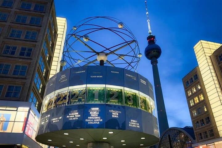 Berlin After Dark: 75-Minute Open-Top Panoramic Night Tour photo 5