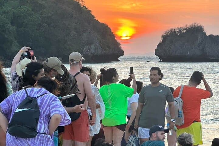 Krabi 7 Islands Sunset BBQ and Bioluminescent Plankton Night Swim photo 6