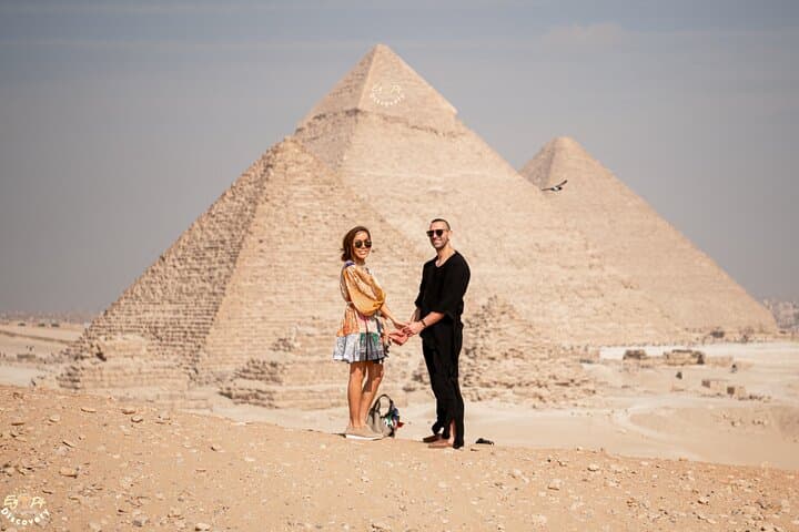 Giza Pyramids Couples Photoshoot & Romantic Nile Felucca Ride