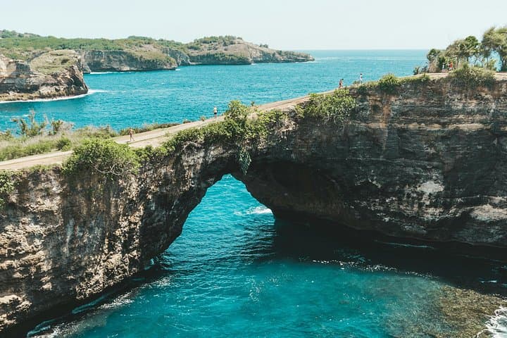 One Day Nusa Penida: Kelingking Cliffs, Crystal Bay & Angel's Billabong photo 2