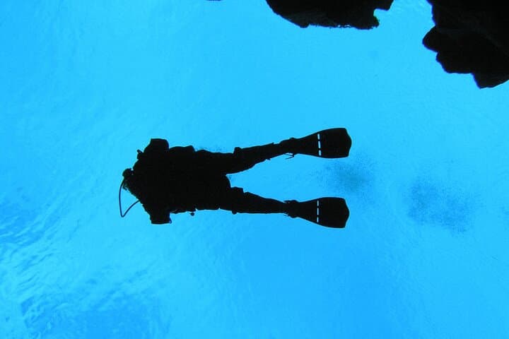 Dive Silfra Fissure: Dry-Suit Scuba Tour from Thingvellir (4-Hour Small-Group) photo 4