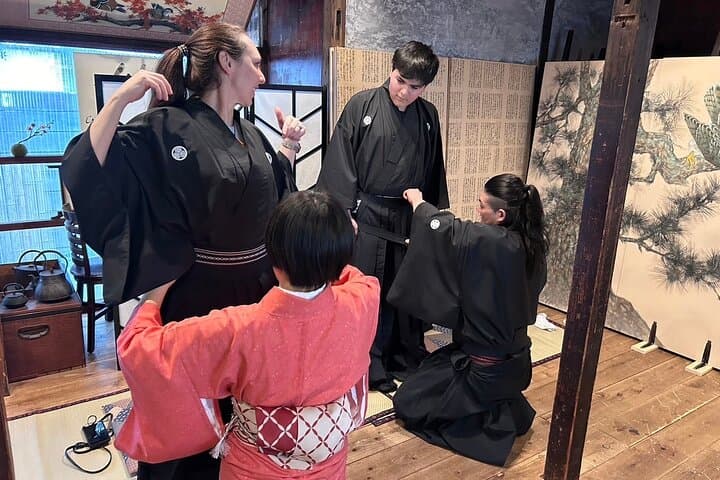 Tokyo Samurai Experience — Authentic Bushido Lessons in a 90-Year House photo 4
