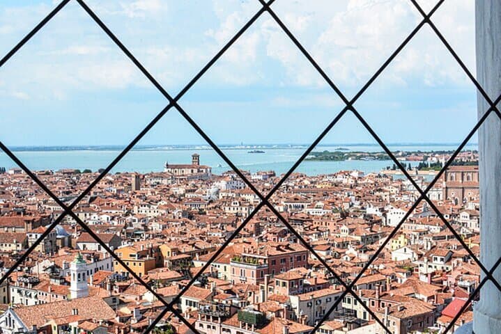 St. Mark's Bell Tower & History Gallery: Panoramic Views and VR Timewalk photo 4