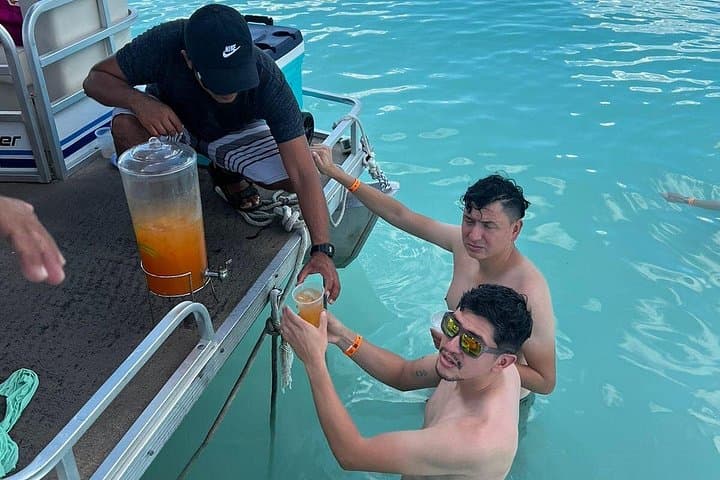 Bacalar Seven Colors Lagoon Boat Tour — Pirate Channel, Cenotes & Local Flavors photo 3
