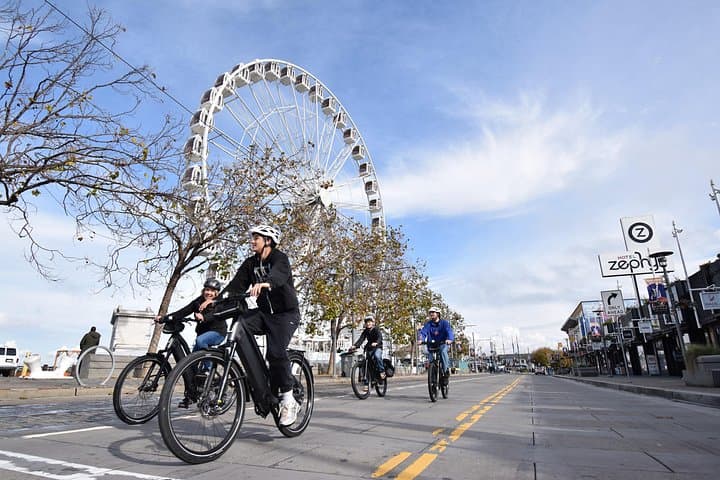 San Francisco North Beach to Golden Gate Bridge E‑Bike City Tour photo 4