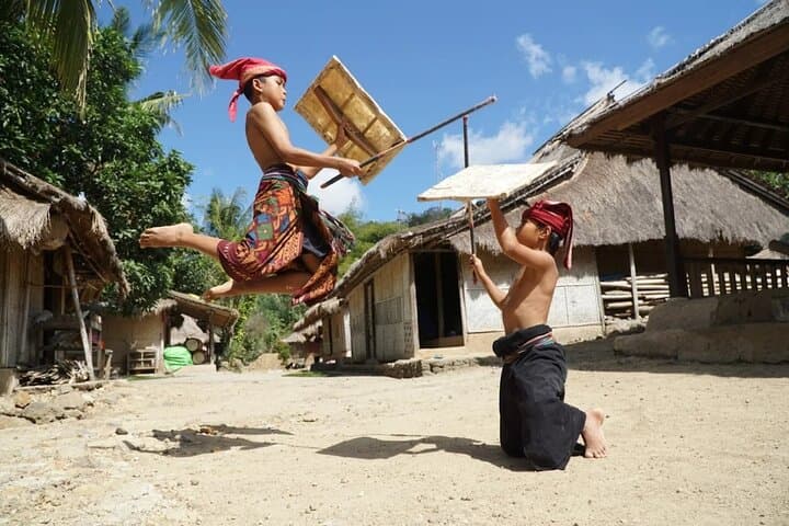 Lombok Cultural Day Trip: Pottery, Songket Weaving & Merese Hill Sunset photo 3