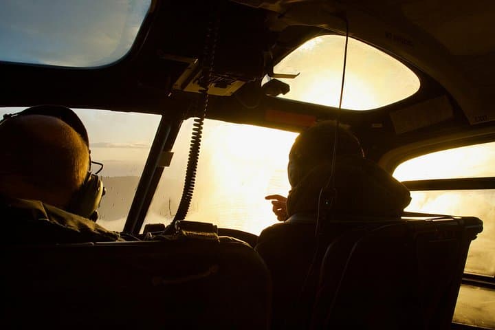 Helicopter Transfer to Stewart Island (Rakiura): 15-Min Scenic Flight from Bluff