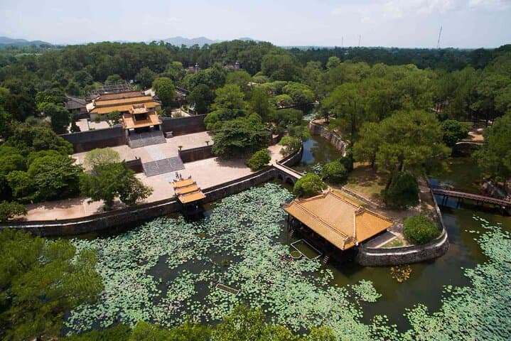 Hue Ancient City Shore Excursion: Citadel, Perfume River & Royal Cuisine photo 2
